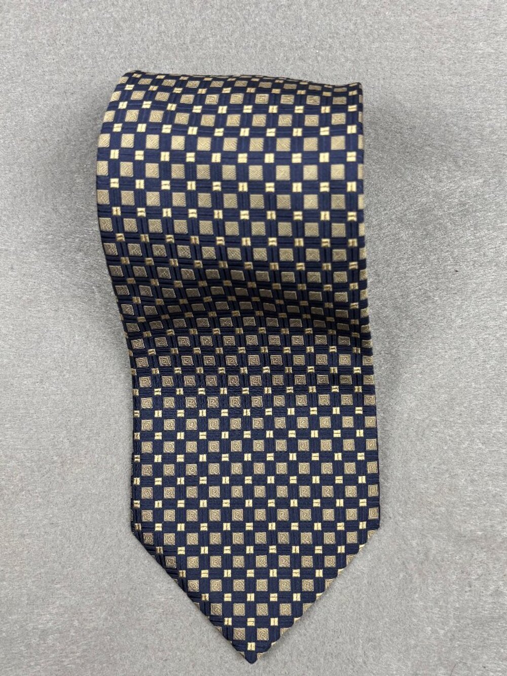 Brooks Brothers Makers Navy Gold Geometric Silk Tie hand made Italy Woven 3.25"